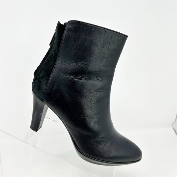 Aquatalia Women's Black Leather Ankle Boots Size 7 High Heel Back Zip Closure - Picture 1 of 13
